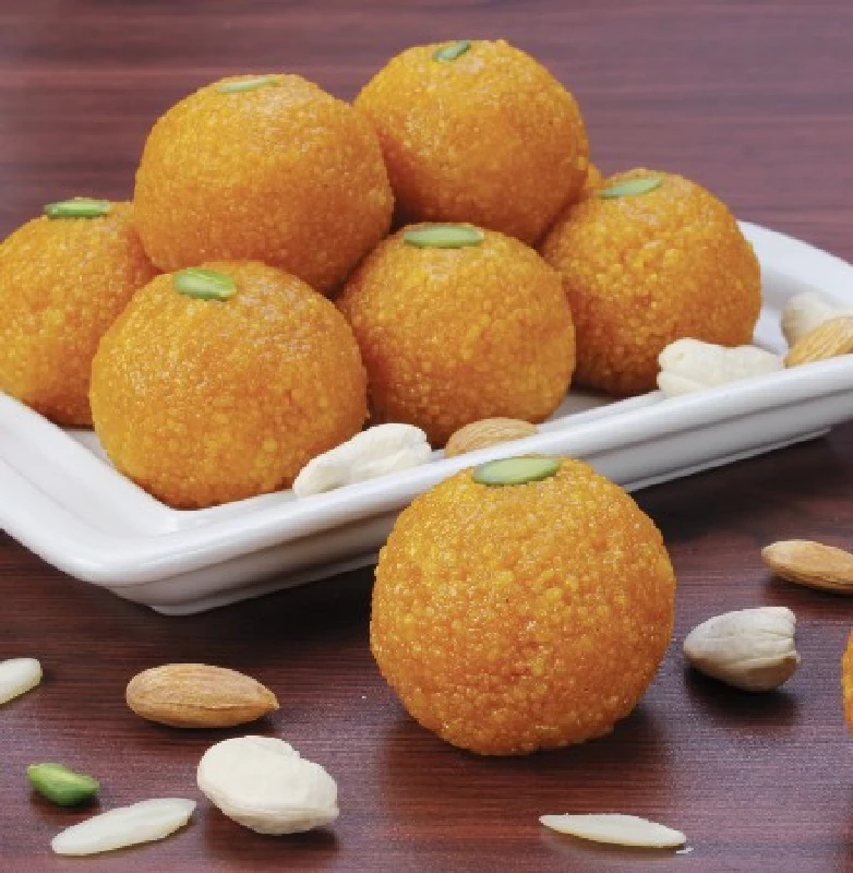 Almond House Motichur Laddu, 1 kg-1.webp